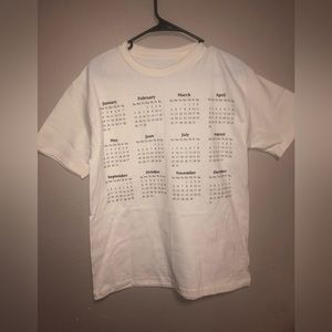 Atthemoment Medium Cream T-shirt Months of the Year